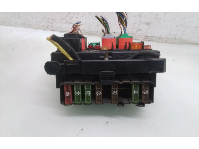 Pojistková skříňka 964605280 Peugeot 307 2004