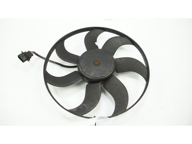 Вентилятор радиатора     6R0959455E    Skoda Fabia Mk3 (NJ) 