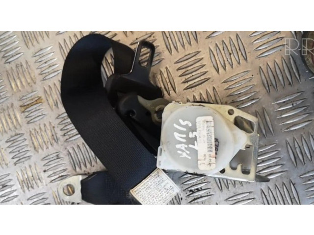 Задний ремень безопасности