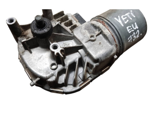 Моторчик дворников 5L1955119A, 0390241677 Skoda Yeti (5L)