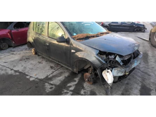 Вентилятор радиатора     214817807R    Dacia Sandero 