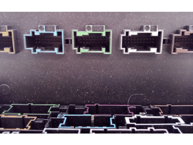 Pojistková skříňka Řídící jednotka BSM A2129006112, E3-A1-14-3 Mercedes-Benz CLS C218 X218 2014
