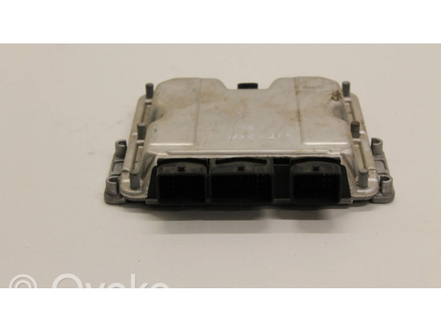Блок управления двигателя 0281010885, 9645534880   Citroen C5