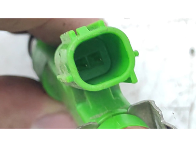 Vstřikovač    Suzuki Swift  pro benzínový / Электричество motor 1.2 K12C 