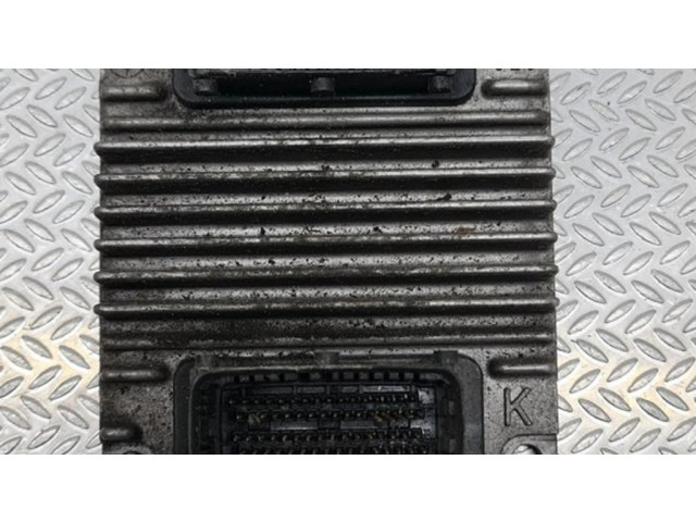 Блок управления двигателя 12230554 Opel Meriva A