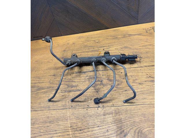 Vstřikovací lišta 9685297580, 28497Z01   Citroen Berlingo     