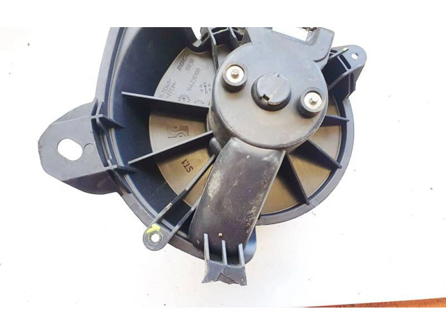 Вентилятор печки    164230100   Fiat Grande Punto