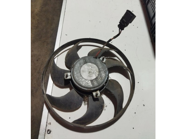 Вентилятор радиатора         Volkswagen Caddy 