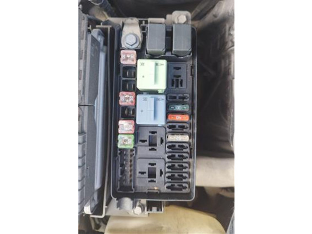 Блок предохранителей Mini One - Cooper Clubman R55