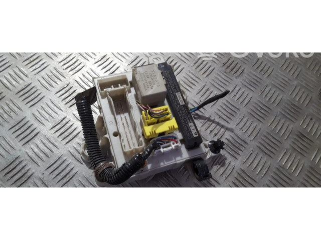 Pojistková skříňka 3e12, 81930-50030 Toyota Previa (XR30, XR40) II 2003