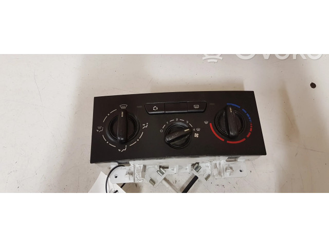 Блок управления климат-контролем 1400153280, A42102200   Citroen Berlingo