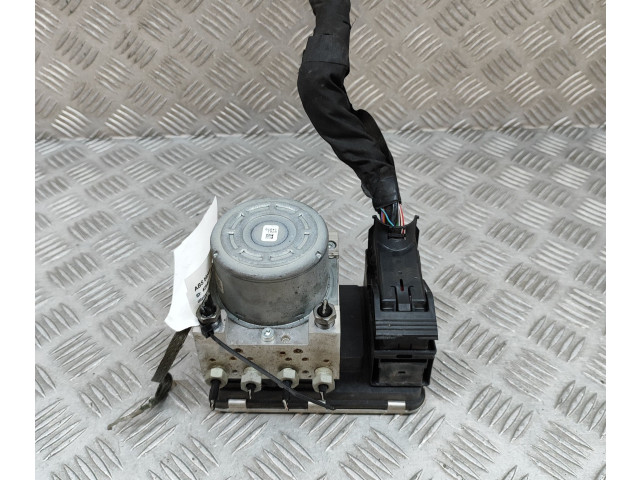 Блок АБС 31680098, 31680101   Volvo  XC90  2014 -  года