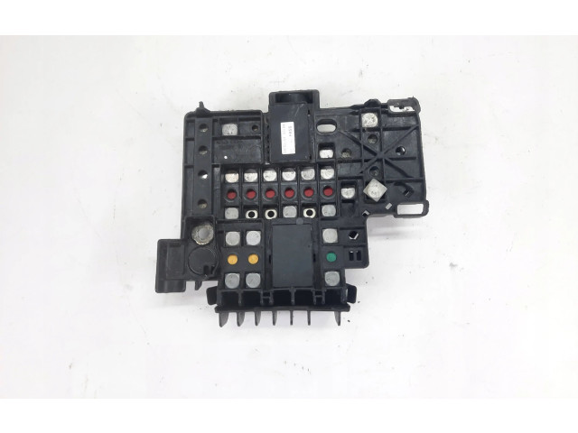 Блок предохранителей 101327200E Tesla Model S