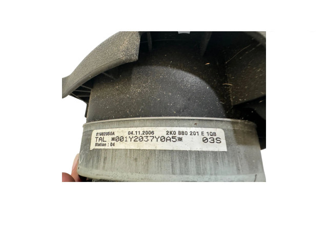 Подушка безопасности водителя 2K0880201E, 61982050A Volkswagen Caddy