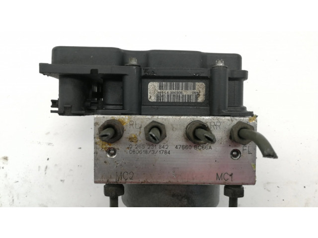 Jednotka ABS 47660BC66A Nissan Micra 2004