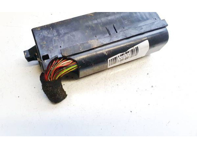 Блок предохранителей Skoda Fabia Mk2 (5J)