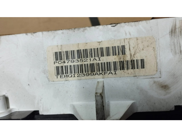 Přístrojová deska  Chrysler Neon II 2001 P04793521AI  