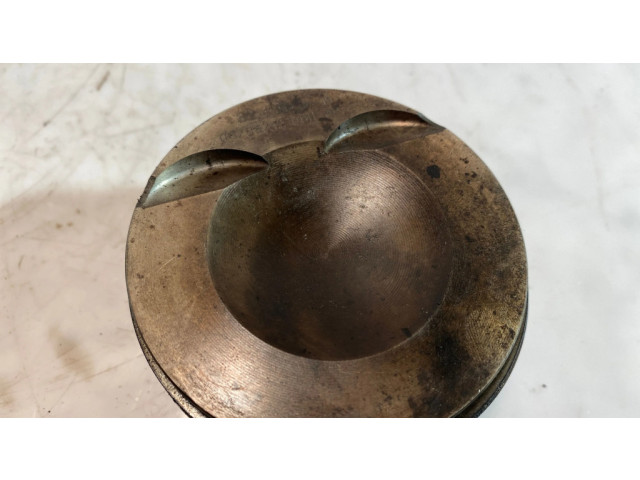 Píst 082261R, 1295   Audi A4 S4 B8 8K  pro benzínový motor 2.0  