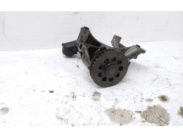 Масляный насос  CFH 03L115263  Volkswagen Caddy 