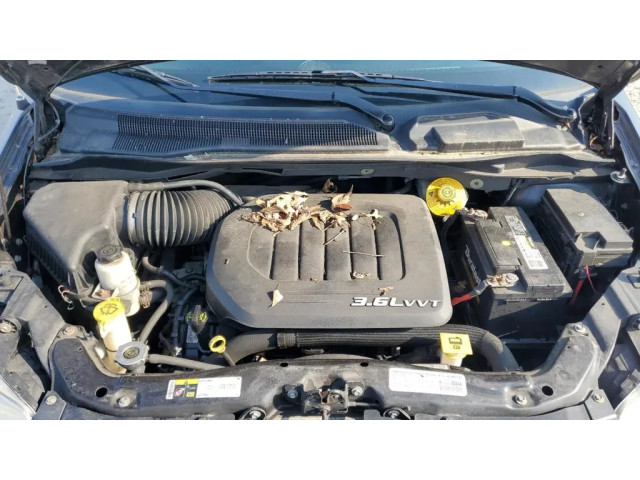 Ручка стеклоочистителей 56046118AD Chrysler Town & Country V