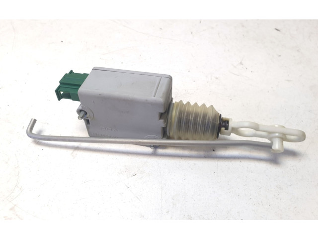 Замок багажника 8Z0962115 Audi A2 - года