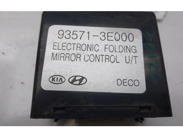 Řídící jednotka 935713E000 KIA Sorento