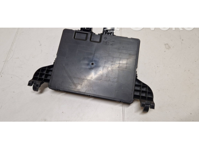 Блок предохранителей 13277321   Saab 9-5    