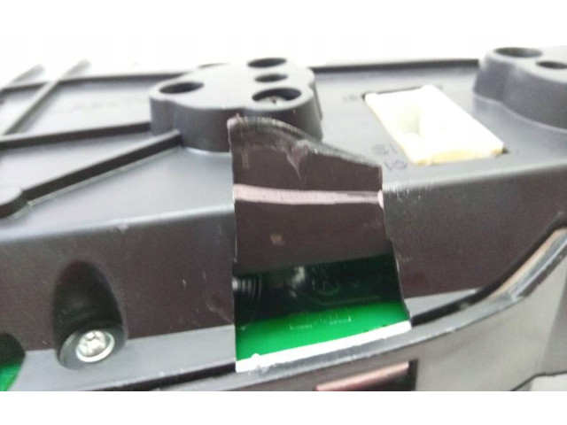 Панель приборов YAC112402   Rover 75       