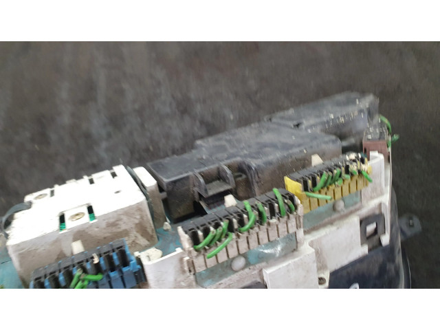 Přístrojová deska Citroen Berlingo 2002