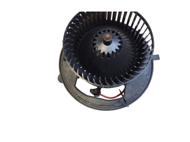 Вентилятор печки 3135102369, 60011971 Audi A3 S3 8V