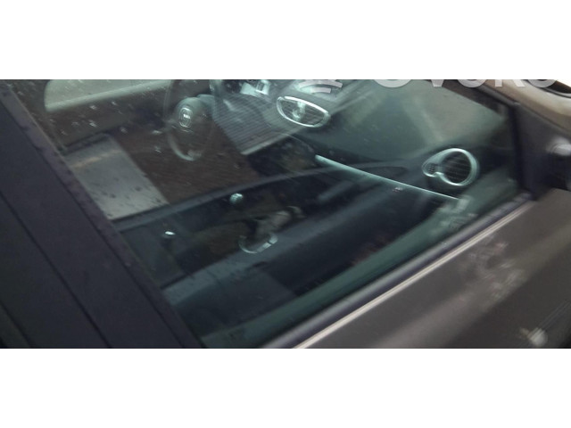 Ручка стеклоочистителей 8201590631 Renault Clio III