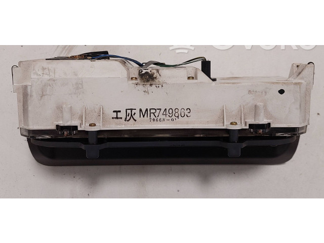 Дисплей MR749863, 7966801 Mitsubishi Pajero