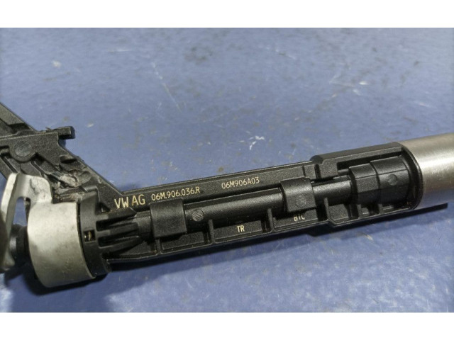 Vstřikovač 06M906036R, 06M906036R Audi A8 S8 D2 4D