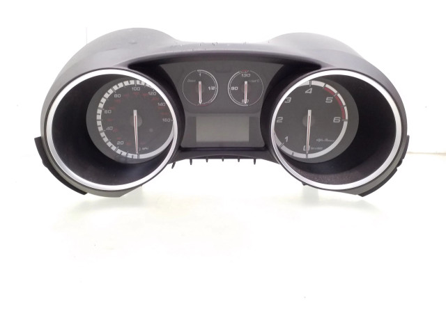 Панель приборов 5052707900, 50527079 Alfa Romeo Giulietta