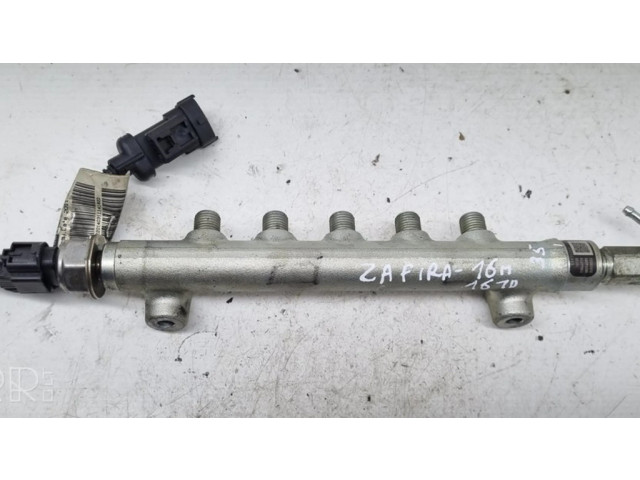 Vstřikovací lišta 55570022 Opel Zafira C pro naftový motor 0.0