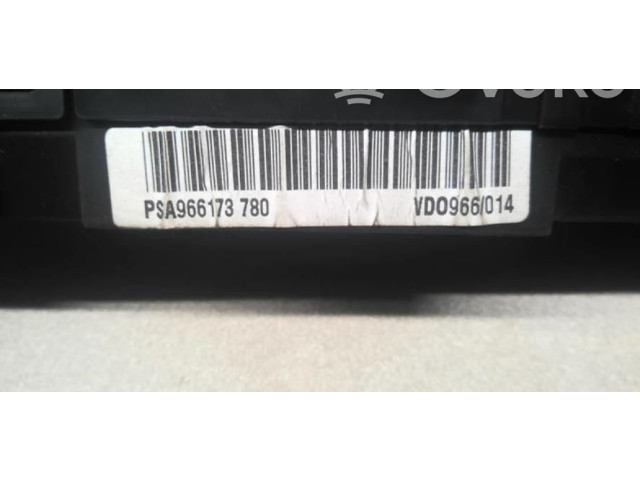 Панель приборов 00006105G4 Citroen Xsara Picasso