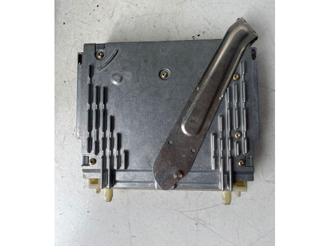 Блок управления двигателя 0281001801, 1T28S3582   Volvo S70  V70  V70 XC