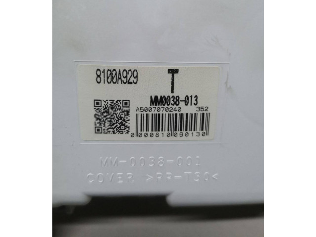 Панель приборов 8100A929, MM0038013 Mitsubishi Colt