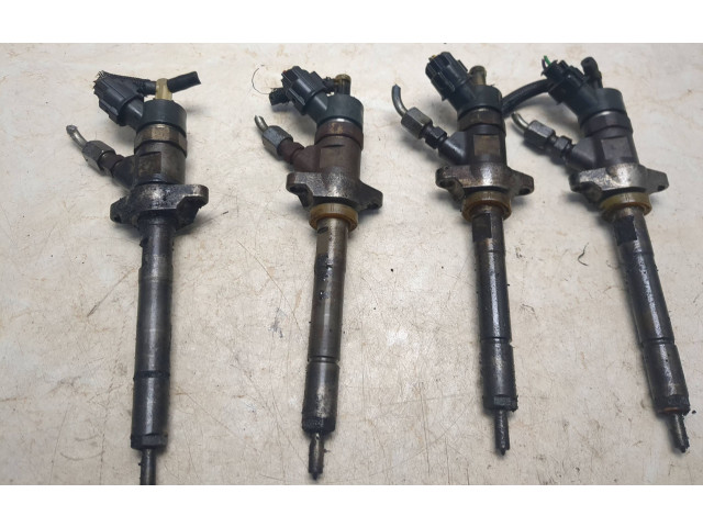 Vstřikovač 0445110239 Peugeot Partner