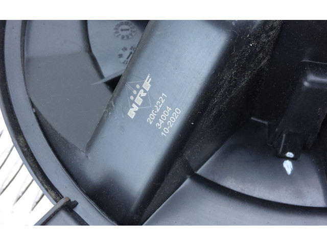 Вентилятор печки    2002221, 34004   Skoda Superb B6 (3T)