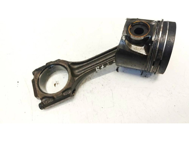 Píst 79l46, m071   Seat Toledo I (1L)  pro naftový motor 1.9  