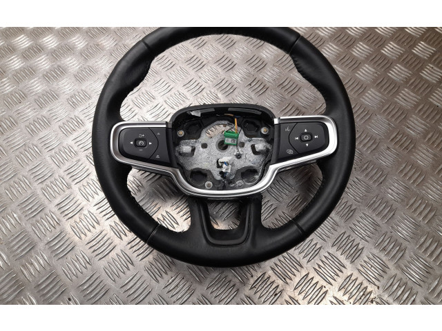 Руль Volvo XC40 - года 32227630, 3Z34232239E