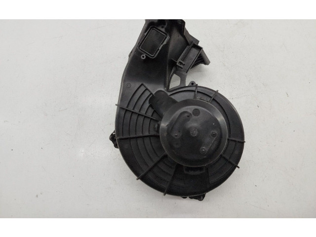 Вентилятор печки 13212690 Opel Meriva A