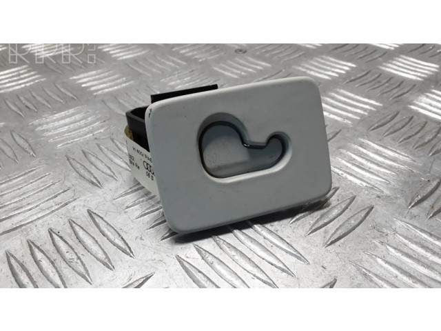 Другая деталь салона