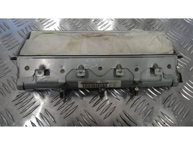 Подушка безопасности для колен 7030A241 Mitsubishi ASX