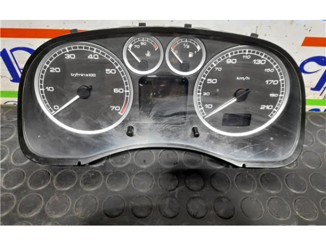 Přístrojová deska Peugeot 307 2001 P9655476380