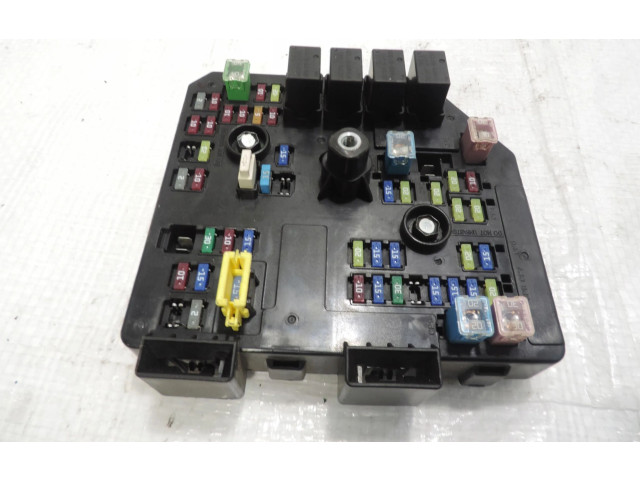 Pojistková skříňka 95142072 Opel Antara 2011