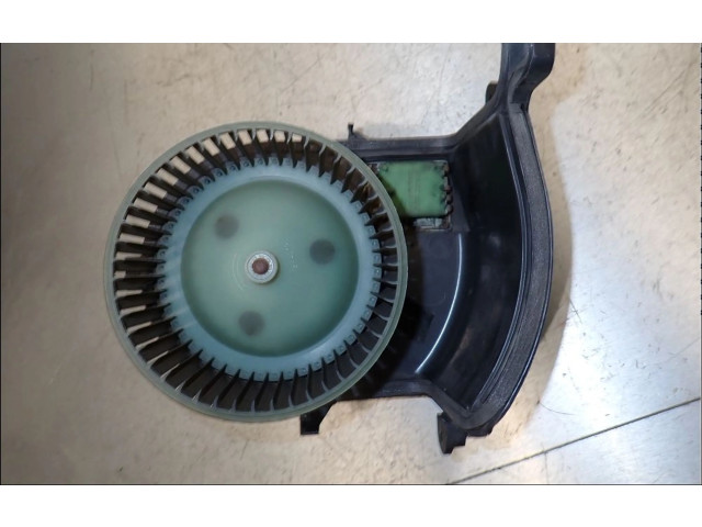 Вентилятор печки 7701049076 Renault Clio II