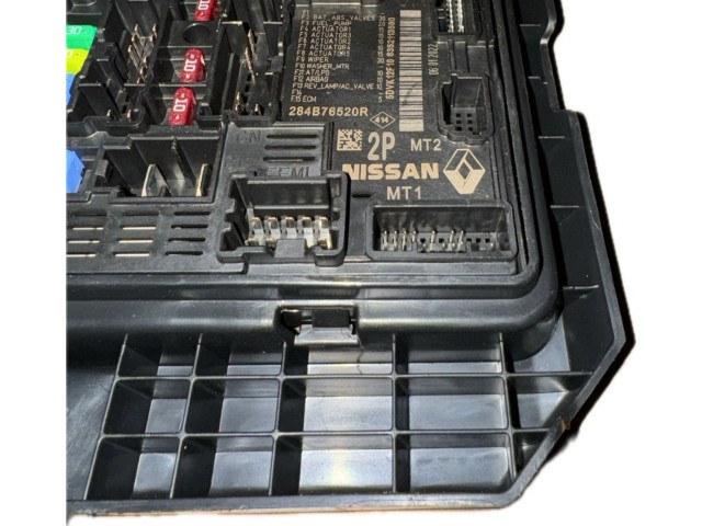 Блок предохранителей 284B76520R, 284B76520R Dacia Sandero III