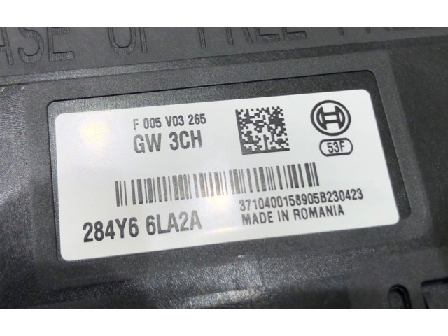 Блок комфорта 284Y66LA2A Dacia Duster II